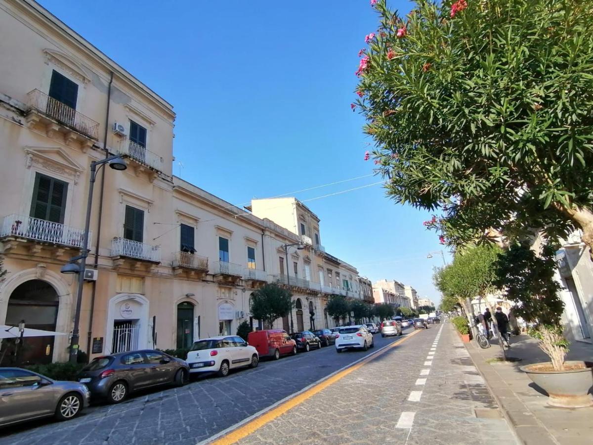 Apartamento Casa Smile Syracuse Exterior foto